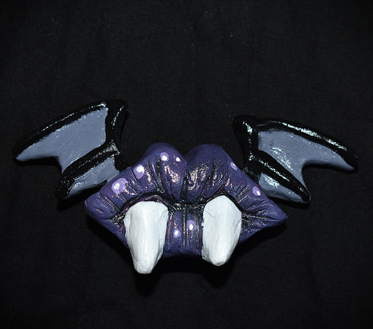 Mouthy Bat